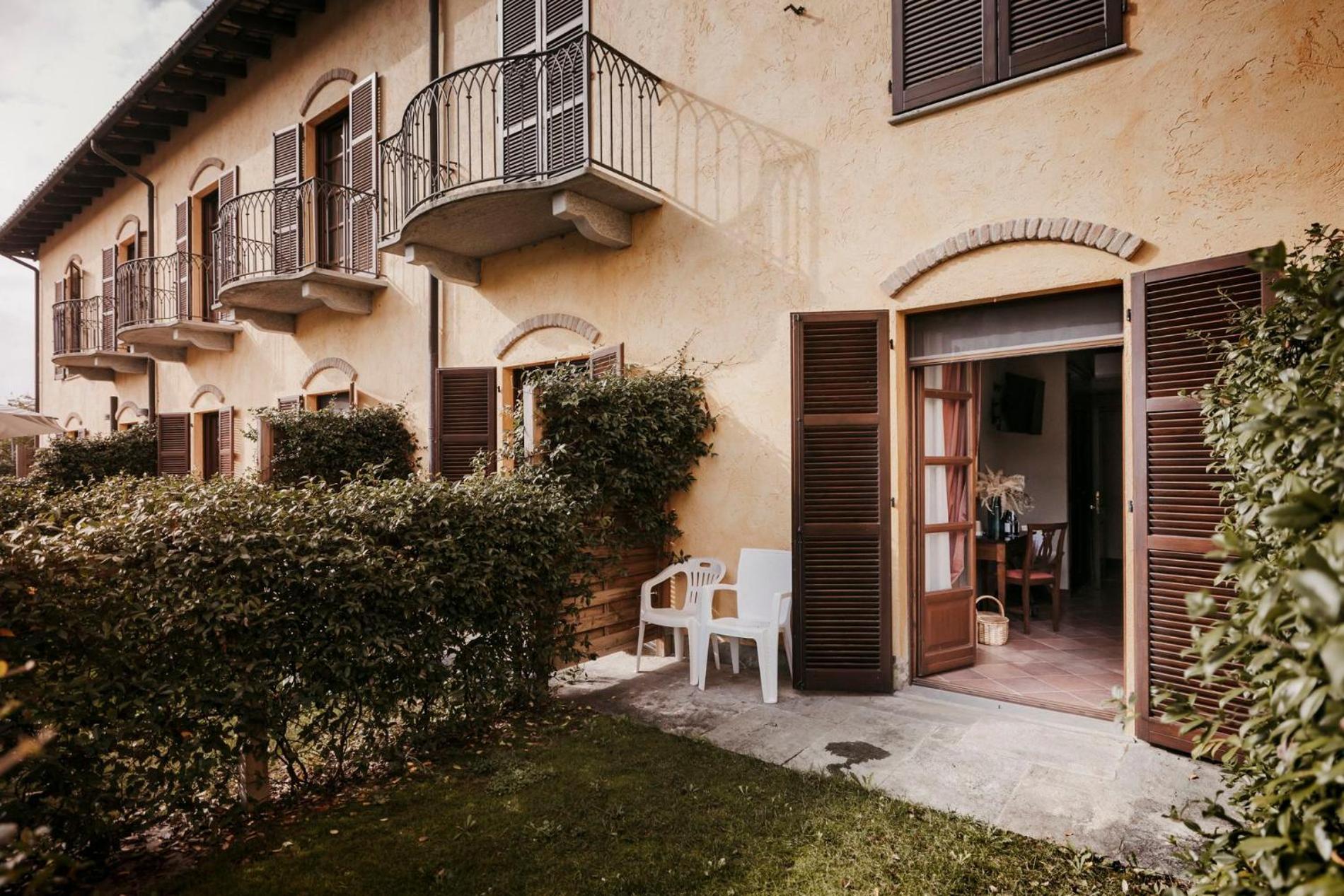 Agriturismo Tenuta La Romana Ница Монферато Стая снимка